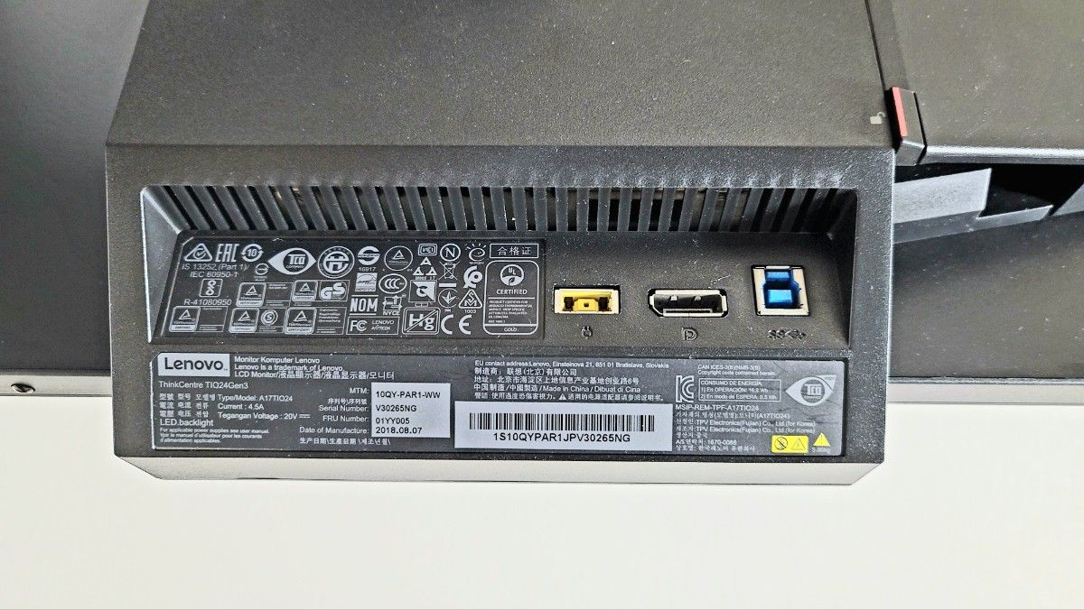 値下げ Think Centre M720q デスクトップPCとモニターセット 値下げ Think Centre M720q デスクトップPCとモニターセット