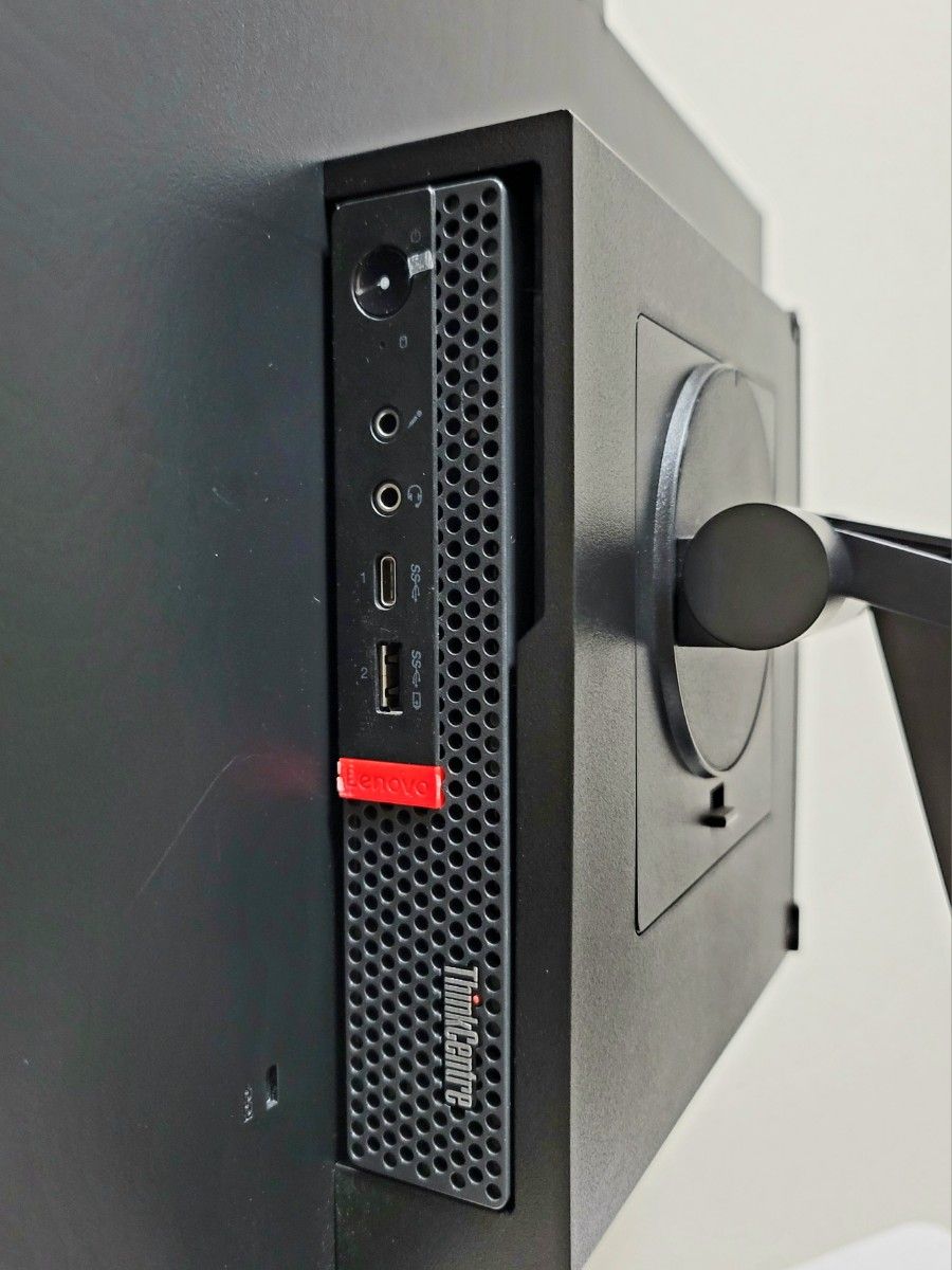 値下げ Think Centre M720q デスクトップPCとモニターセット 値下げ Think Centre M720q デスクトップPCとモニターセット