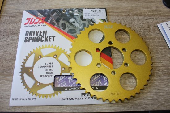 [f lens ]GS400 Gold sprocket 530-45T GS400 GSX250E GSX400E GT380 GSX400F GSX400FS