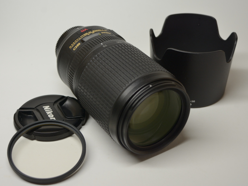 Nikon AF-S VR Zoom-Nikkor 70-300mm f/4.5-5.6G IF-ED 中古完動良品の画像1