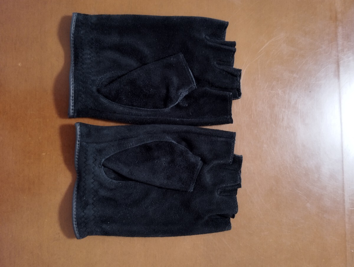  new goods driving gloves sheepskin . size L(24) touch fasteners attaching and detaching 