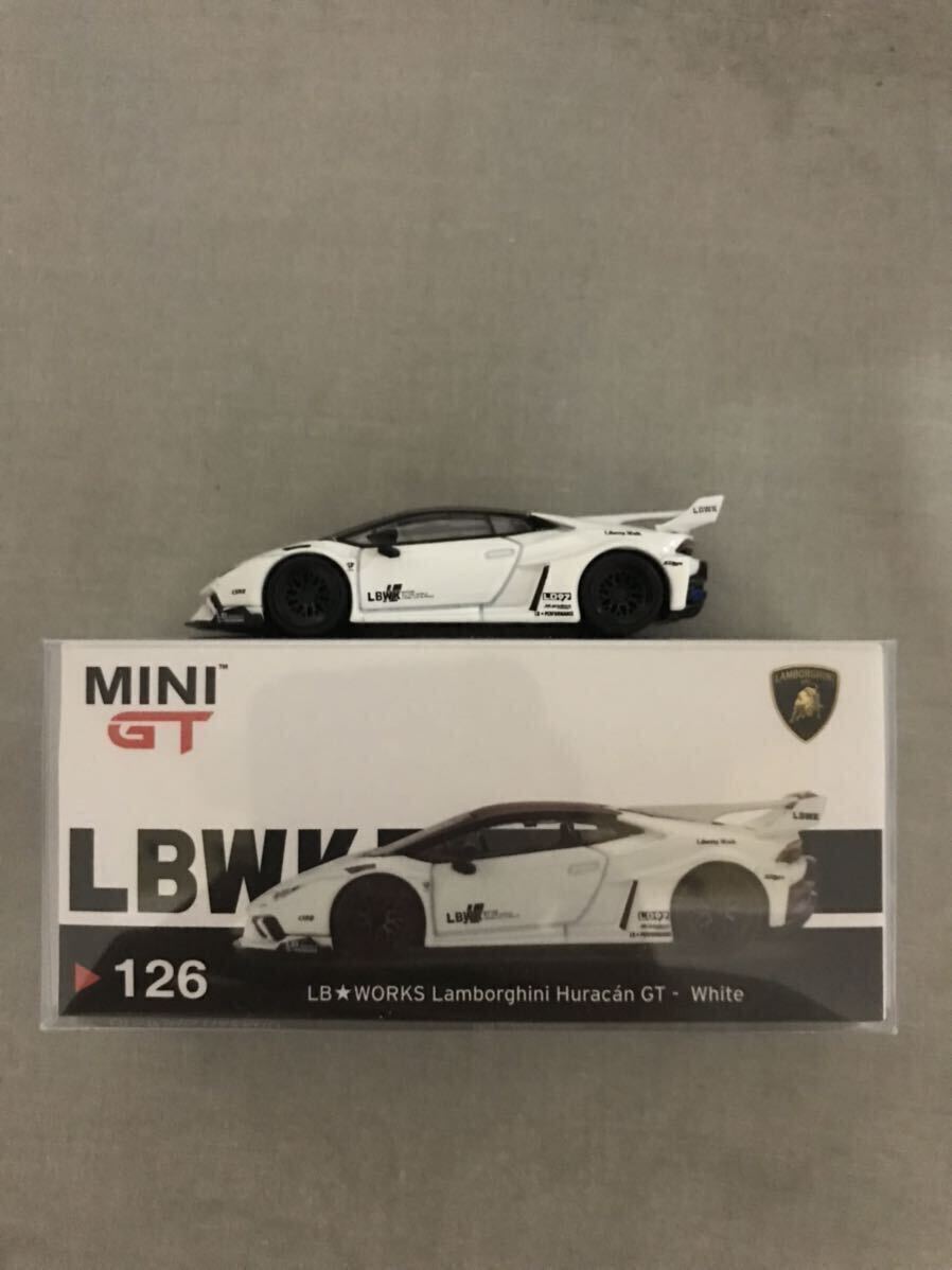 MINI GT 126 LB☆WORKS Lamborghini Huracan GT White 1/64_画像1