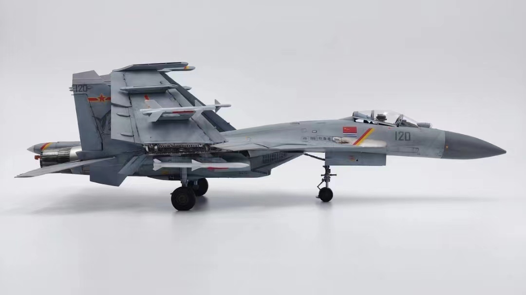 1/48 中国海軍 J-15 組立塗装済完成品_画像4