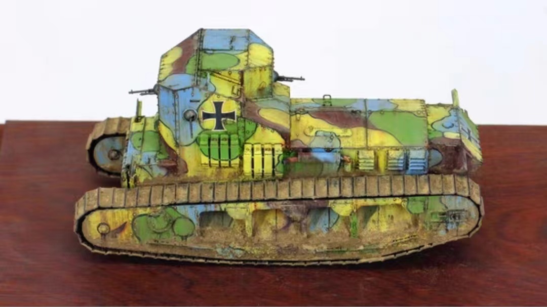 1/35 イギリス Mk.A WHIPPET 戦車 組立塗装済完成品 _画像3