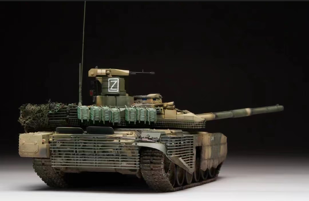 1/35 ロシア軍 T-90M 主力戦車 組立塗装済完成品_画像8