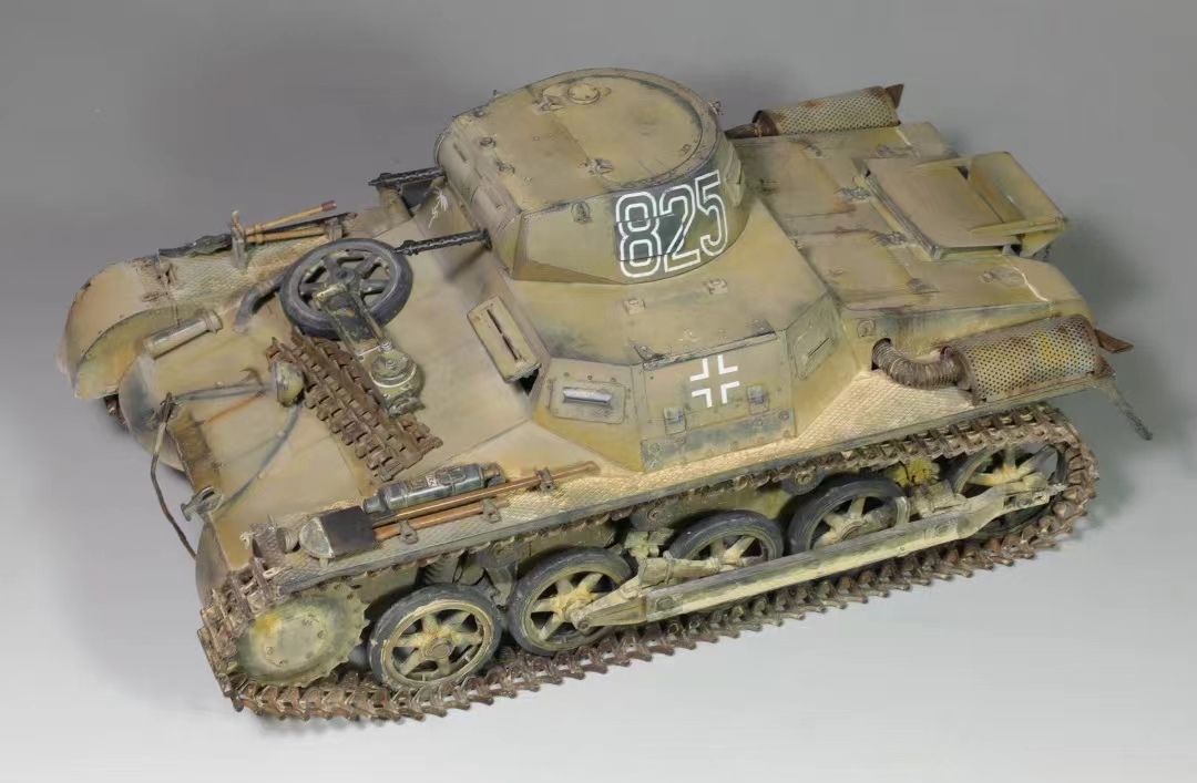 1/35 ドイツ Ⅰ号戦車A型 組立塗装済完成品_画像6