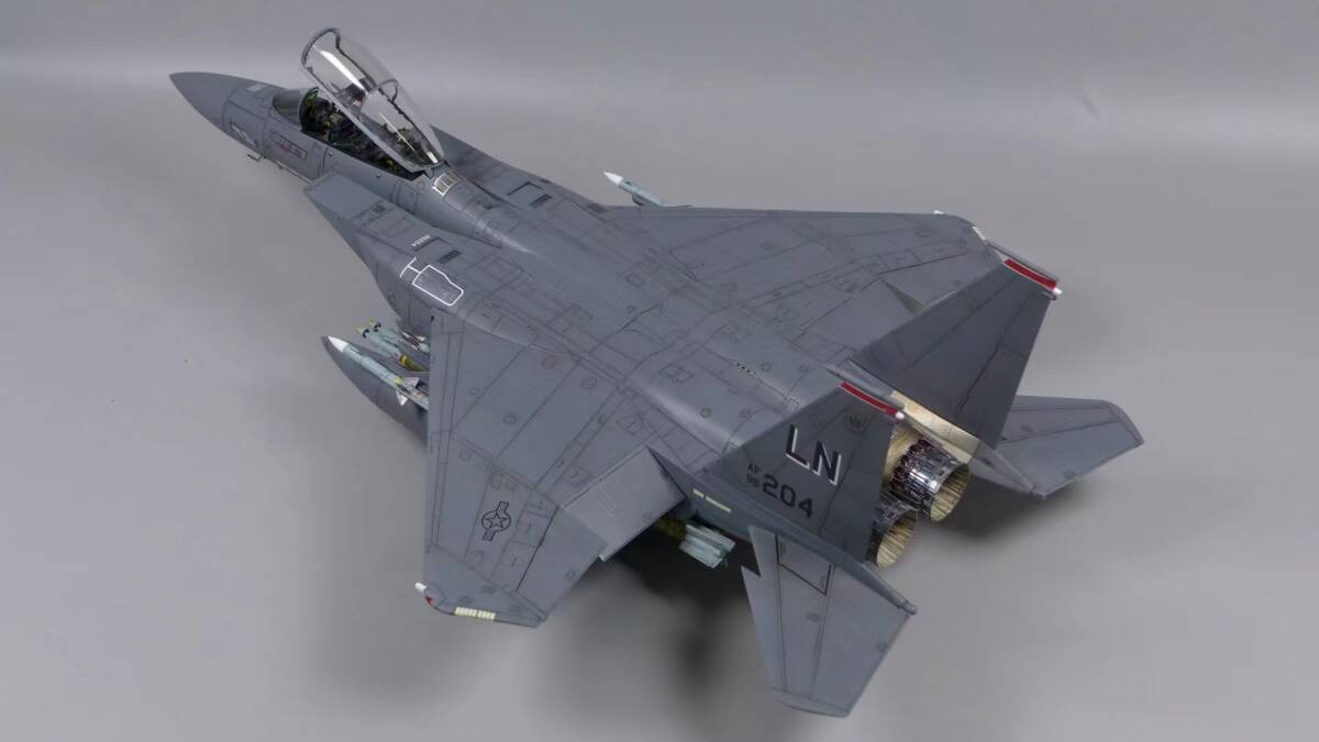 1/48 アメリカ空軍 F-15E イーグル 組立塗装済完成品 航空機 1/48 アメリカ空軍 F-15E イーグル 組立塗装済完成品 航空機