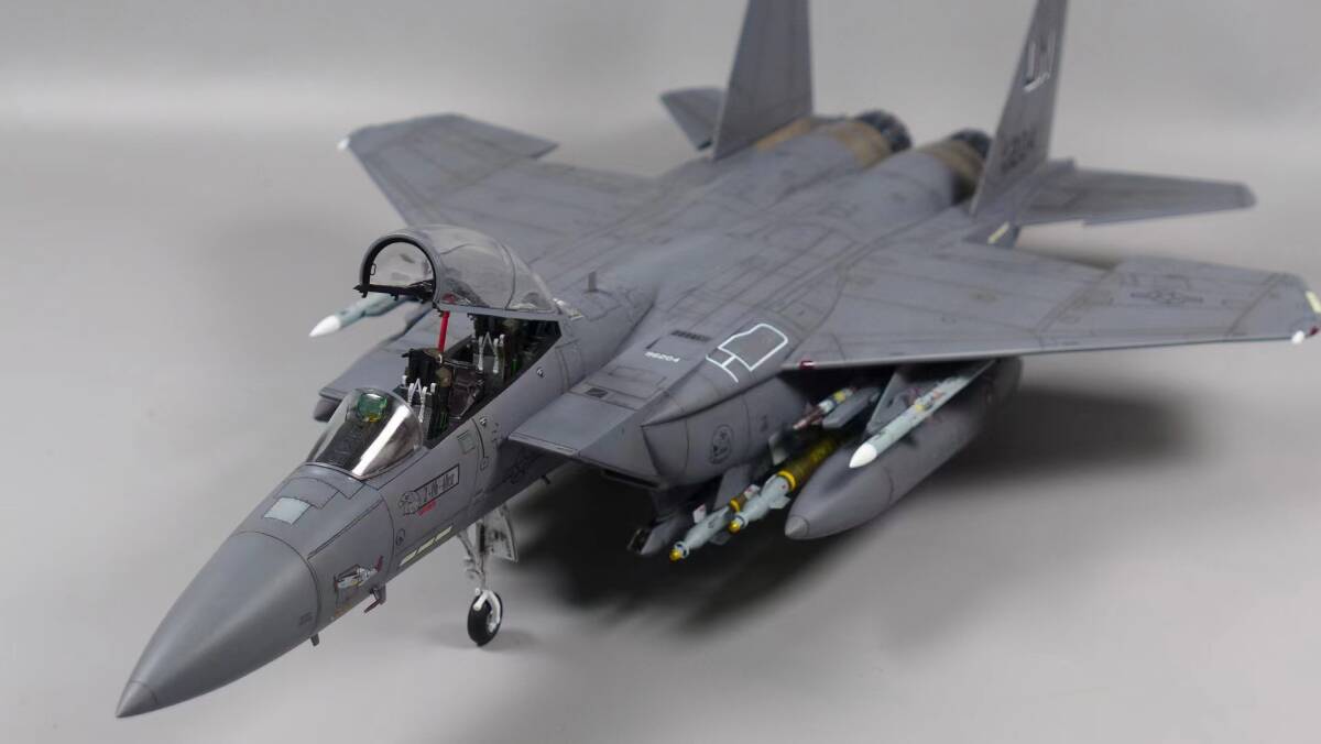 1/48 アメリカ空軍 F-15E イーグル 組立塗装済完成品 航空機 1/48 アメリカ空軍 F-15E イーグル 組立塗装済完成品 航空機