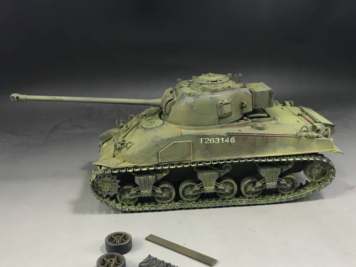 1/35 イギリス Firefly Vc 戦車 組立塗装済完成品_画像4