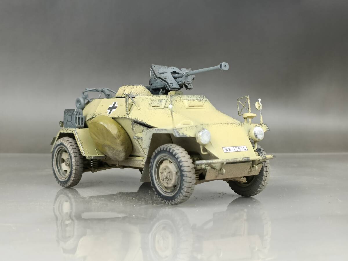 1/35 Germany sd.kfz 221 light equipment . car construction painted final product 