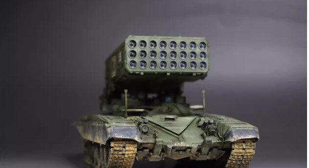 1/35 Russia land army TOS-1A Rocket departure . machine construction painted final product 