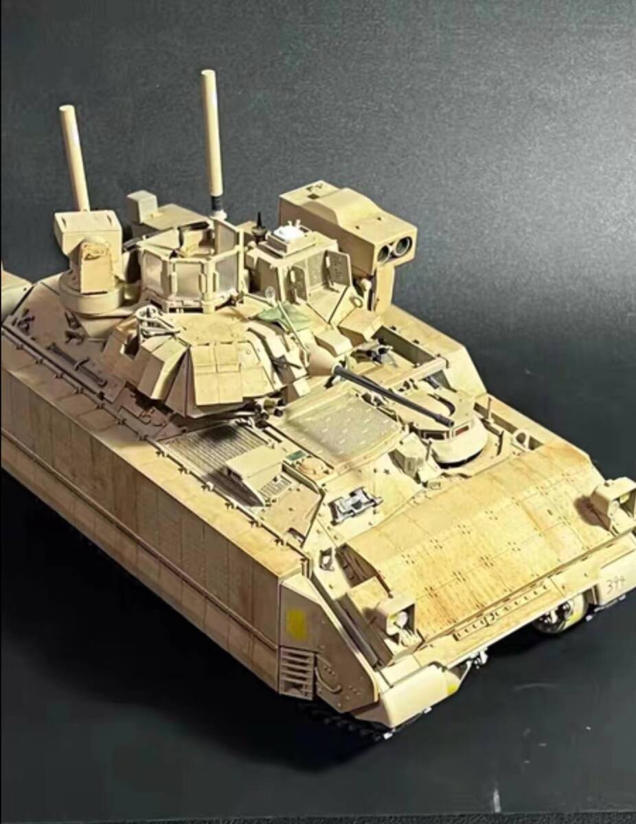 1/35 アメリカ軍 M2A3 歩兵戦車 組立塗装済完成品_画像4