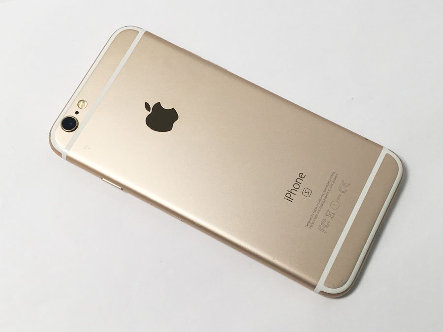 Apple iPhone 6s ゴールド SIMロックあり 割れあり ドコモ〇 本体のみ バッテリー74％ 使用可能55.79GB/64GB アイフォン スマートフォンの画像2