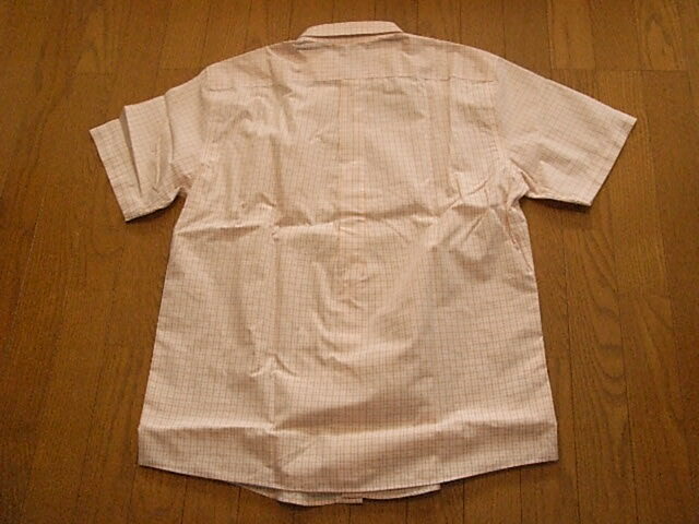 新品！エディーバウアー かっこいい半袖ドレスシャツ ホワイト＆オレンジ チェック サイズLの画像2