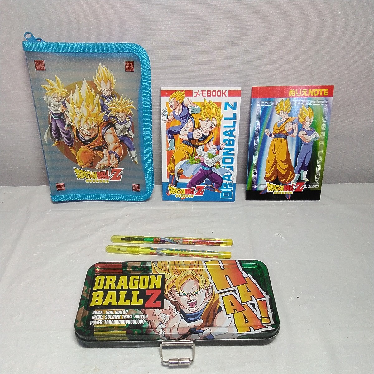 ドラゴンボール　グッズ　まとめ　かるた　ファイル　ペンケース　缶ケースなど_画像8