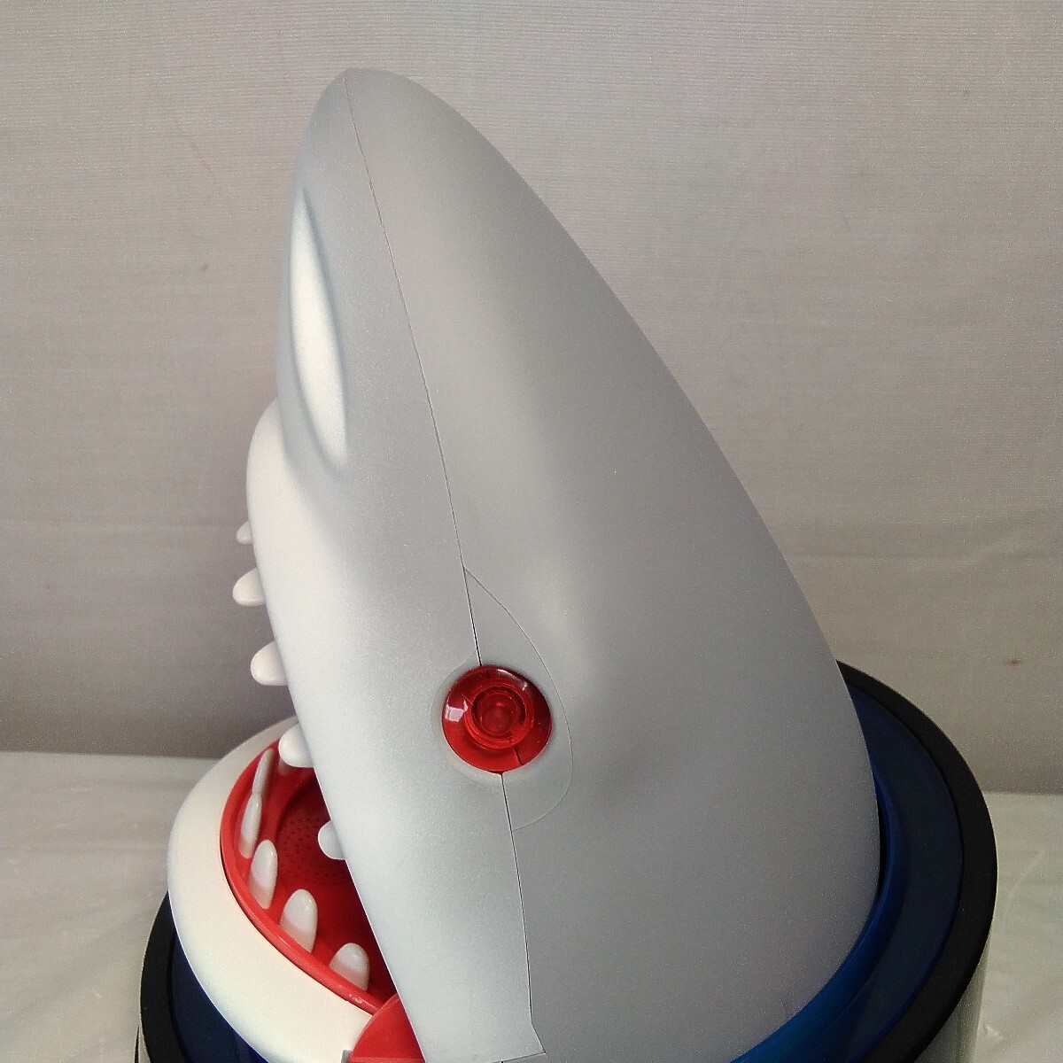 JAWS Jaws Panic toy retro 