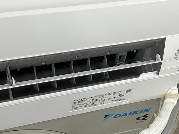 【引取限定】【動作保証】DAIKIN AN22XCS-W AR22XCS ストリーマ空気清浄 2020年 ルームエアコン ジャンク 直 M8660671の画像9