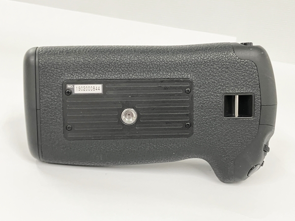 Canon BATTERY GRIP BG-E11 バッテリーグリップ カメラ周辺機器 ジャンク Y8728842の画像7