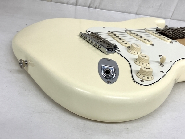 【動作保証】FENDER AM PRO STRAT RW OWT AMERICAN Professional STRATOCASTER ストラトキャスター ケースあり 中古 良好 T8700570の画像5