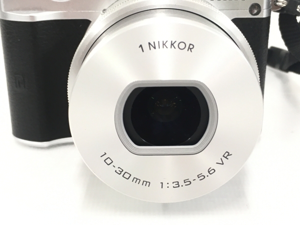 【動作保証】Nikon 1 J5 標準パワーズームレンズキット1 NIKKOR VR 10-30mm f/3.5-5.6 PD-ZOOM ミラーレス 一眼 カメラ 中古 美品 T8732105の画像3