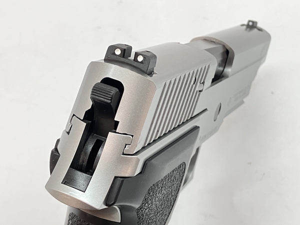 【動作保証】東京マルイ SIG SAUER P226E2 ステンレスモデル ガスガン エアガン シグ ザウエル サバゲー 中古 良好 C8683588の画像9