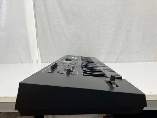 Roland ローランド JUNO-DS61B シンセサイザー 専用ケース付属 鍵盤楽器 中古 S8748271の画像4