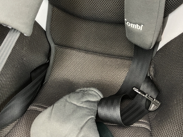 【動作保証】Combi CG-UIG クルムーヴ スマート ISOFIX チャイルド シート コンビ ベビー 用品 エッグショック 中古 C8678208の画像3