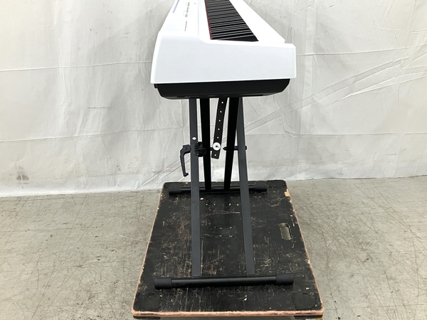 【動作保証】YAMAHA ヤマハ P-125aWH ポータブル 電子ピアノ 88鍵 2022年製 ホワイト 楽器 中古 良好 M8739914の画像9