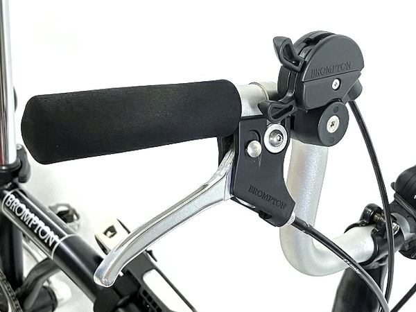 【動作保証】 BROMPTON M3R 2012年製 内装3段 20型 折り畳み自転車 ミニベロ リアキャリア付き 中古 T8778977