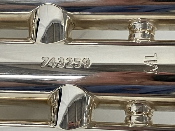 【動作保証】VINCENT BACH Stradivarius Model 37 ML トランペット 金管楽器 ケース マウスピース付 中古 S8763474の画像10