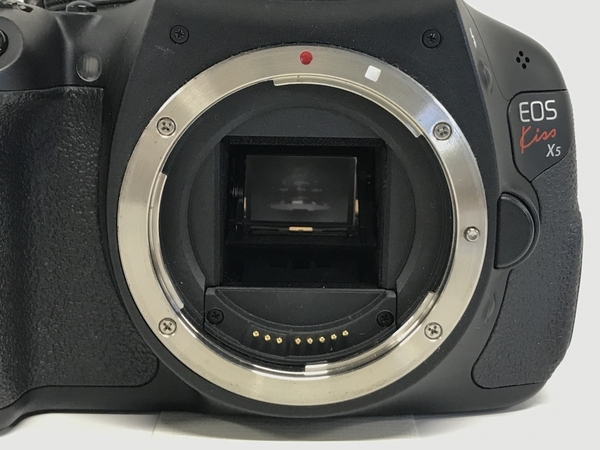 【動作保証】Canon EOS Kiss X5 EF-S 18-55mm 1:3.5-5.6 IS II 55-250mm 1:4-5.6 IS II デジタル一眼レフ カメラ キヤノン 中古 F8786768の画像5