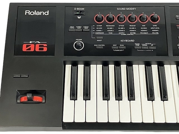 【動作保証】 Roland FA06 キーボード シンセサイザー 61鍵盤 Music Workstation 楽器 中古 良好 T8771530の画像4