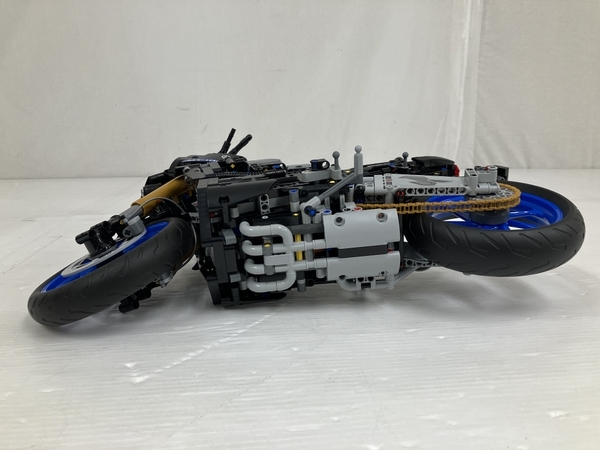 【動作保証】 LEGO テクニック ヤマハ MT-10 SP 42159 組み立て・ステッカー貼り付け済 レゴ バイク 中古 O8806773の画像5