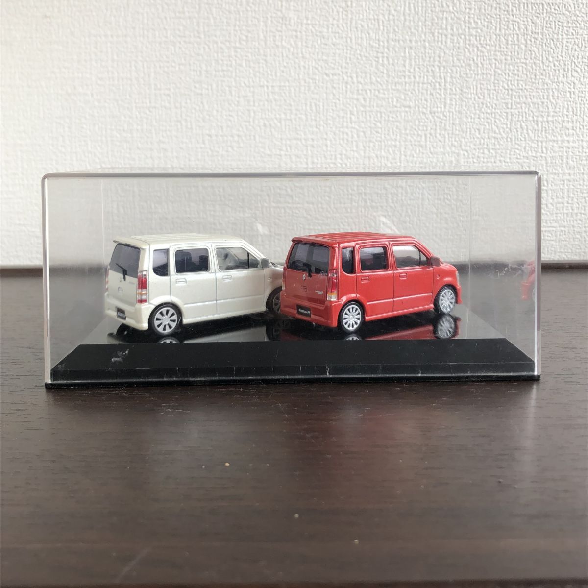 9598 SUZUKI スズキ 記念品 WAGONR ワゴンR 5年連続 No.1 300万台達成 1/43 ミニカー ダイキャスト/44-42_画像3