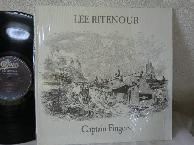 (TT)何点でも同送料 LP/レコード/シュニリンク袋付/LEE RITENOUR リー・リトナー / CAPTAIN FINGERS キャプテン・フィンガーズ/ PE 34426_画像1