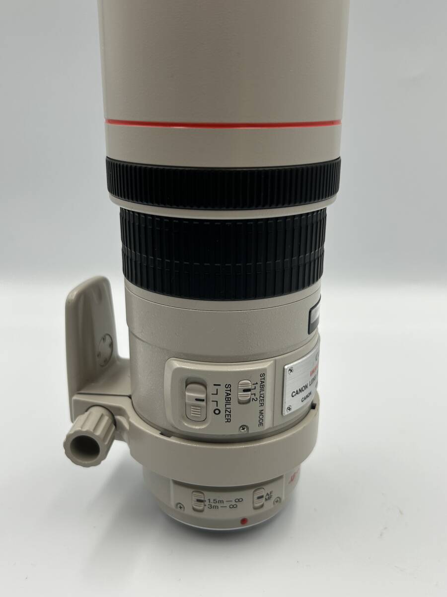 ★Canon キヤノン EF 300mm F4 L IS USM 大口径 単焦点 カメラ 望遠レンズ 中古品★