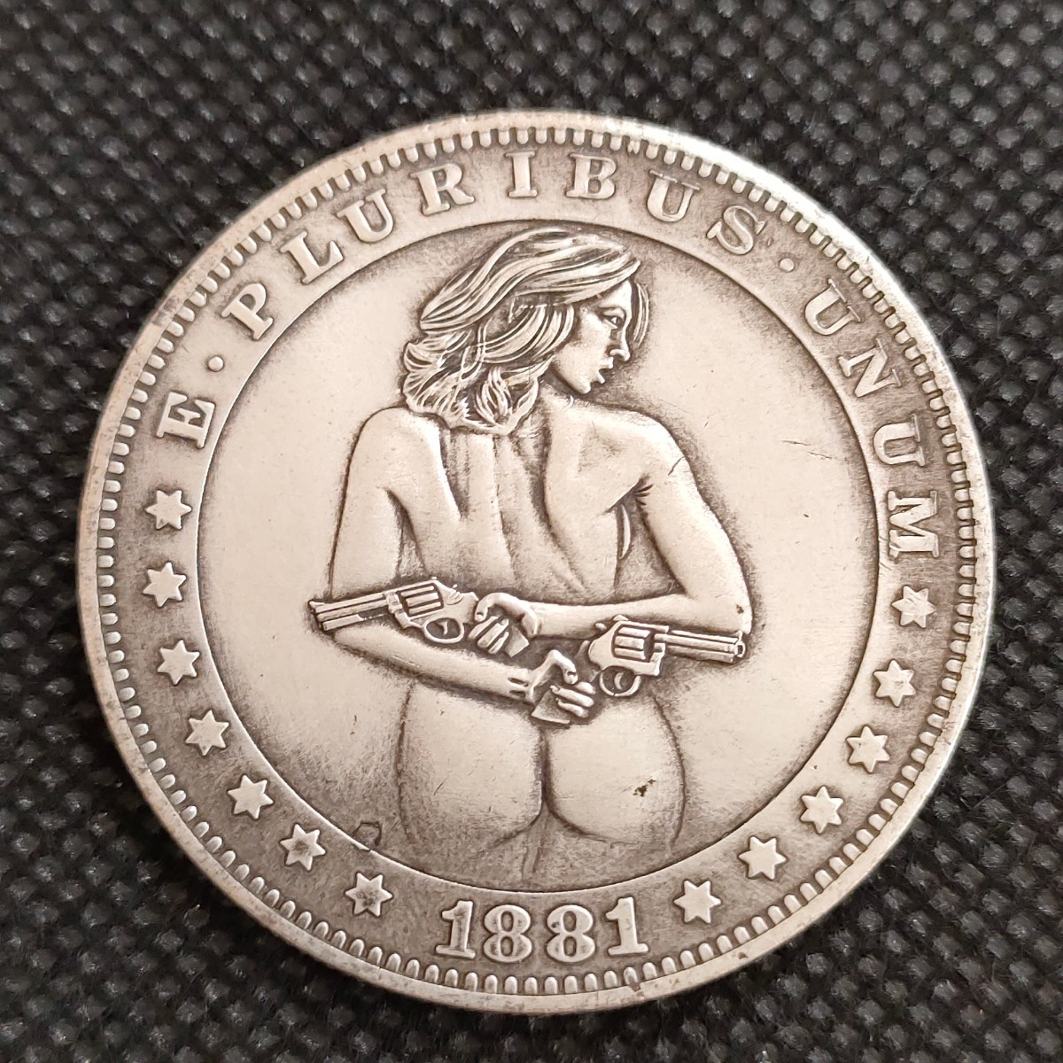 5903 アメリカ古銭 ルンペン貨幣 約38mm イーグル チャレンジコイン コイン アンティーク ホーボーの画像1