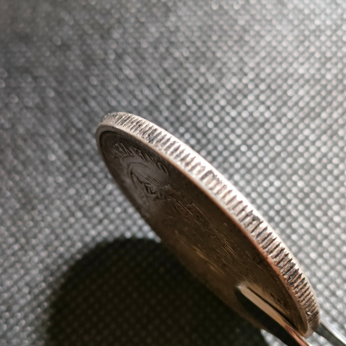 6511 日本古銭 丸銀一圓 明治8年 コイン メダルの画像3