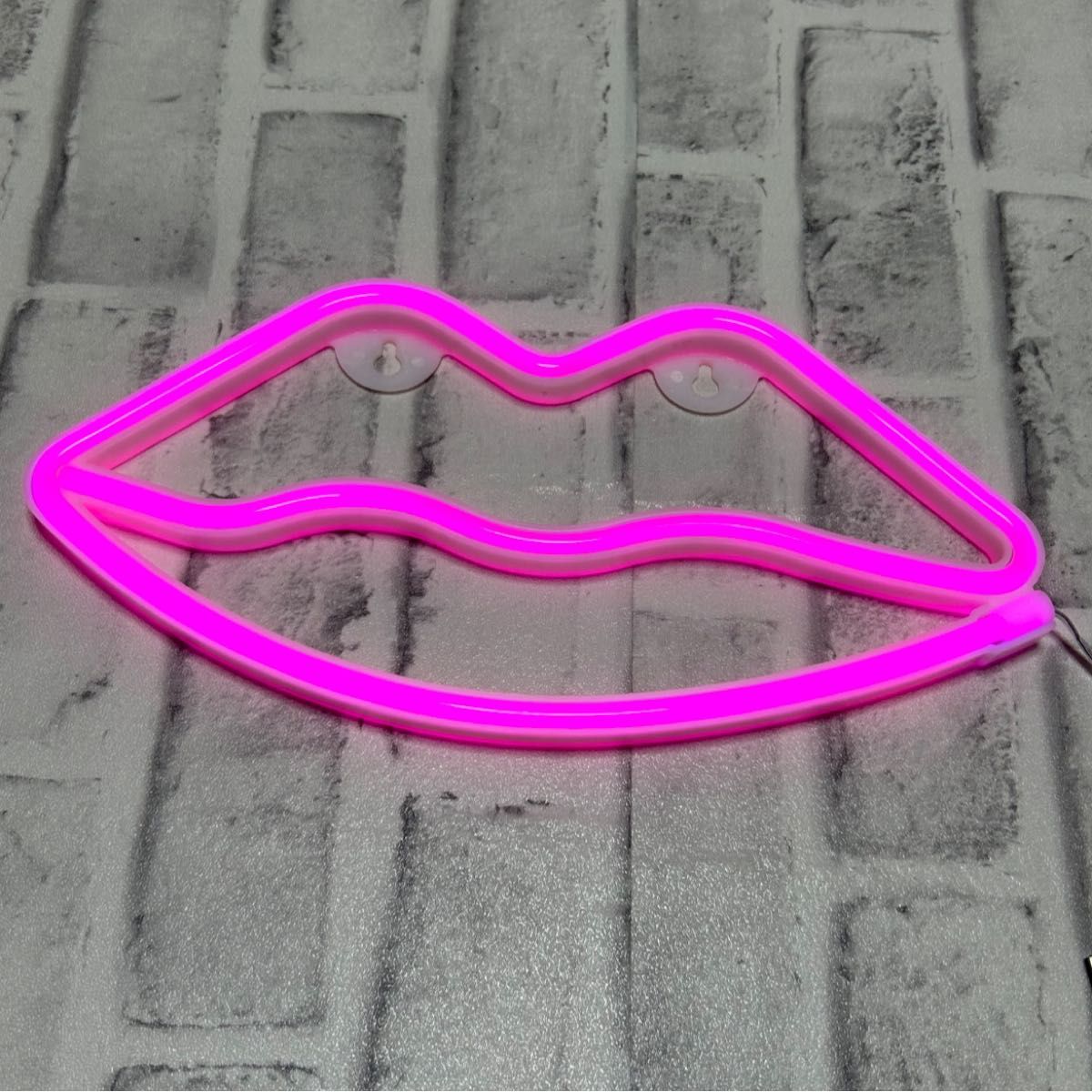 ネオンライト　LED くちびる　唇　ピンク　飾り　インテリア　看板　インスタ映え ネオン管 ネオンサイン