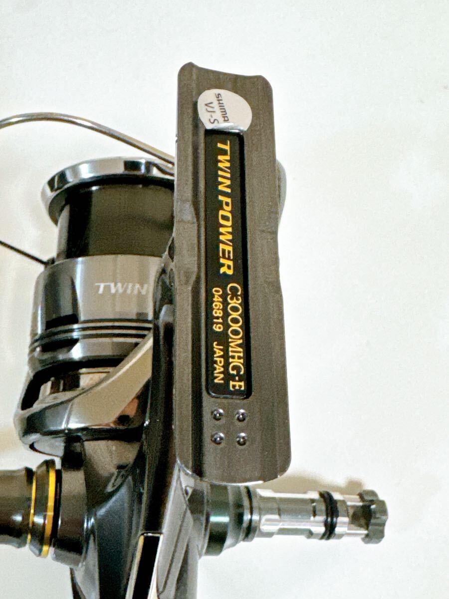 SHIMANO シマノ 24ツインパワー C3000MHG リールスタンド付き SHIMANO シマノ 24ツインパワー C3000MHG リールスタンド付き