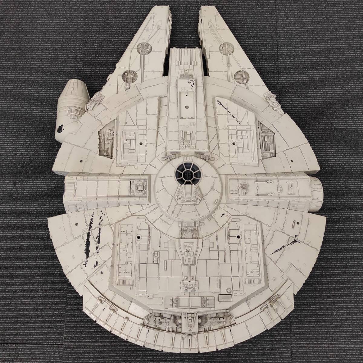 R614-K46-1042 デアゴスティーニ 週間 STAR WARS スターウォーズ ミレニアム・ファルコン号 約80×60×12cmの画像10