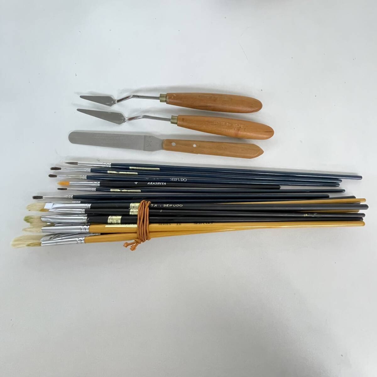 T417-K32-3786 painting materials 30 point and more summarize set writing brush SEIFUDO AKASHIYA coloring material painting knife fine art picture 