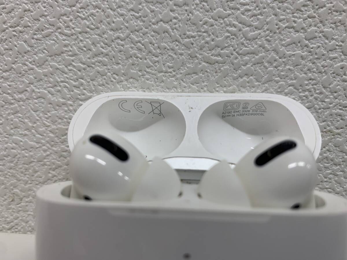 【BF-8049】１円～ Apple AirPods Pro 第1世代 A2190 ワイヤレスイヤホン 通電確認済み アップル エアーポッズプロ イヤホンの画像3