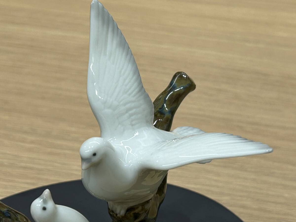 【JV7368】1円スタート LLADRO リヤドロ 桜の唄 8422 鳥 2羽 台座付き フィギュリン 桜 陶器人形 置物 インテリア 箱あり 保管品の画像5