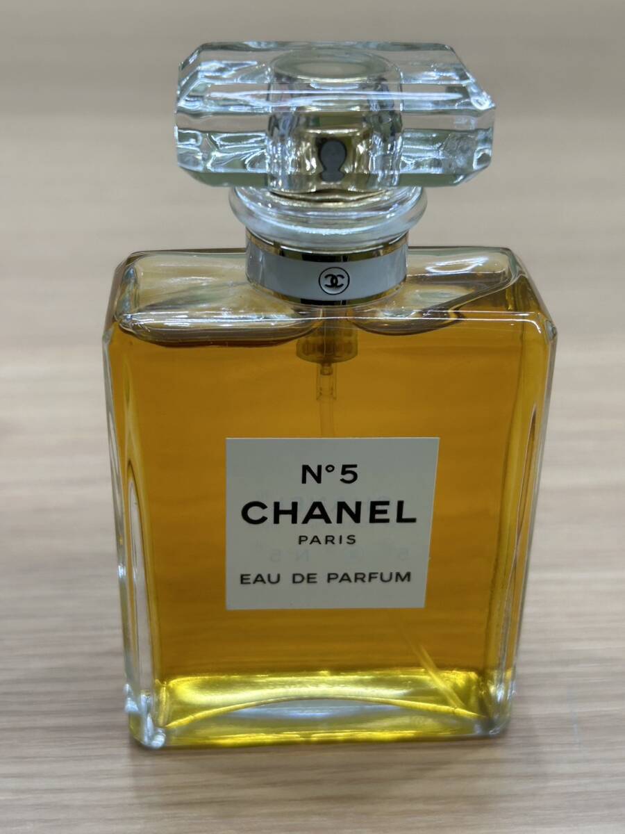 【JV7335】1円スタート CHANEL シャネル 香水 5番 No5 プードレ オードゥ パルファム EDP 50ml レディース フレグランス 未開封 保管品_画像2