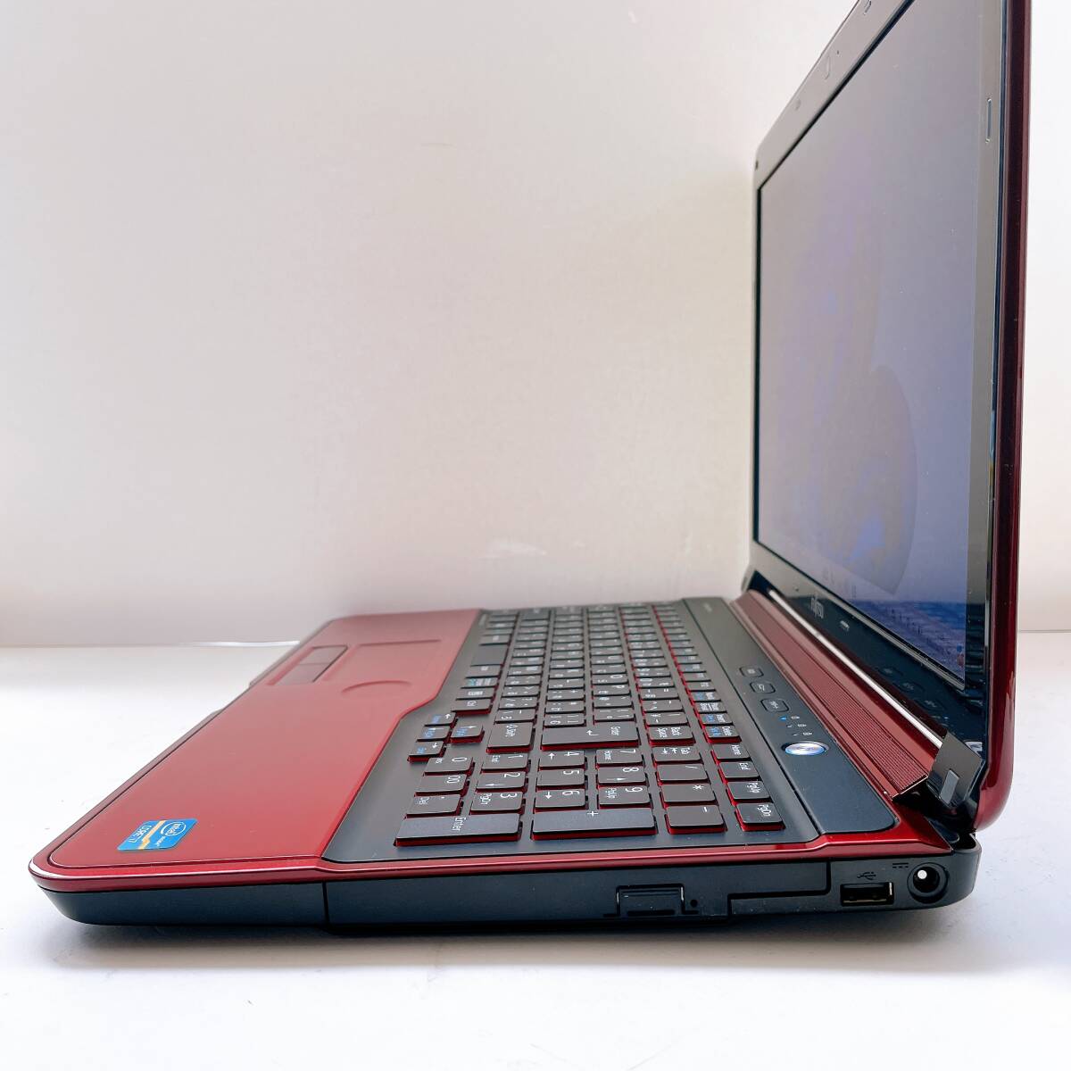 windows11 fujitsu Fujitsu LIFEBOOK AH56/G Core i7-2670QM/ память 16GB /SSD240GB/ источник питания адаптор есть 