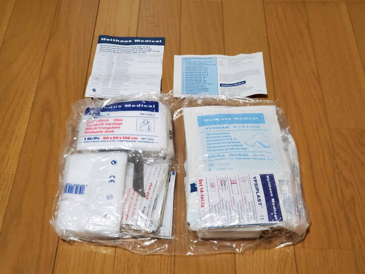 ① 【新品】 未使用品 メルセデスベンツ Mercedes-Benz 純正 FIRST AID KIT ファーストエイドキット 救急セットの画像3