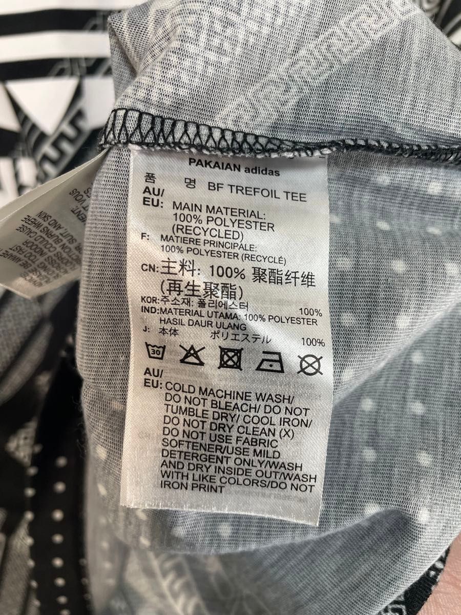 【adidas】アディダス　総柄　半袖Tシャツ　カットソー