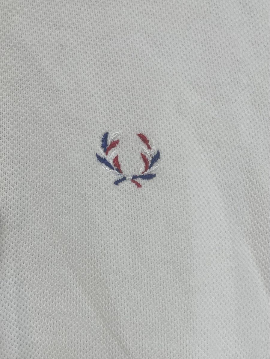 FRED PERRY　フレッドペリー　刺繍ロゴ　半袖ポロシャツ