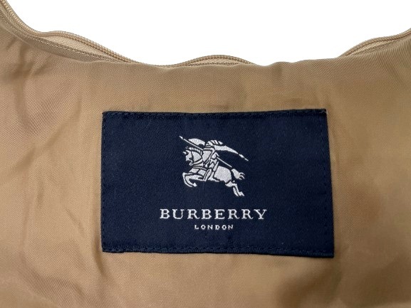 r2_2927k BURBERRY バーバリー ダウンキルティング コートライナー 裏地ノバチェック サイズMの画像4